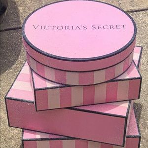 Victoria secret & VS PINK mystery box beau…